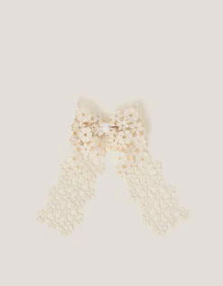 Daisy Lace Bow Hair Clip